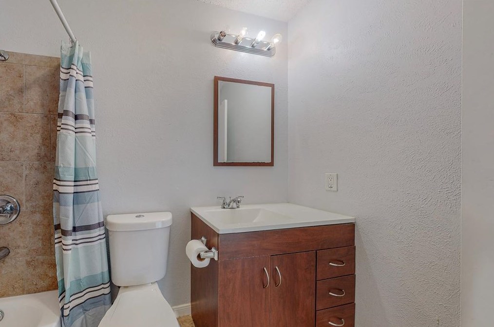 1825 Ridgeview St, Mesquite TX 75149-1514 exterior