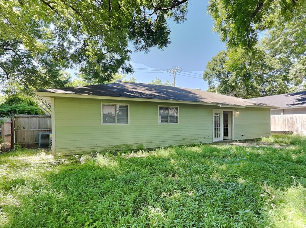 406 White Ave, Mckinney TX  75069-3470 exterior