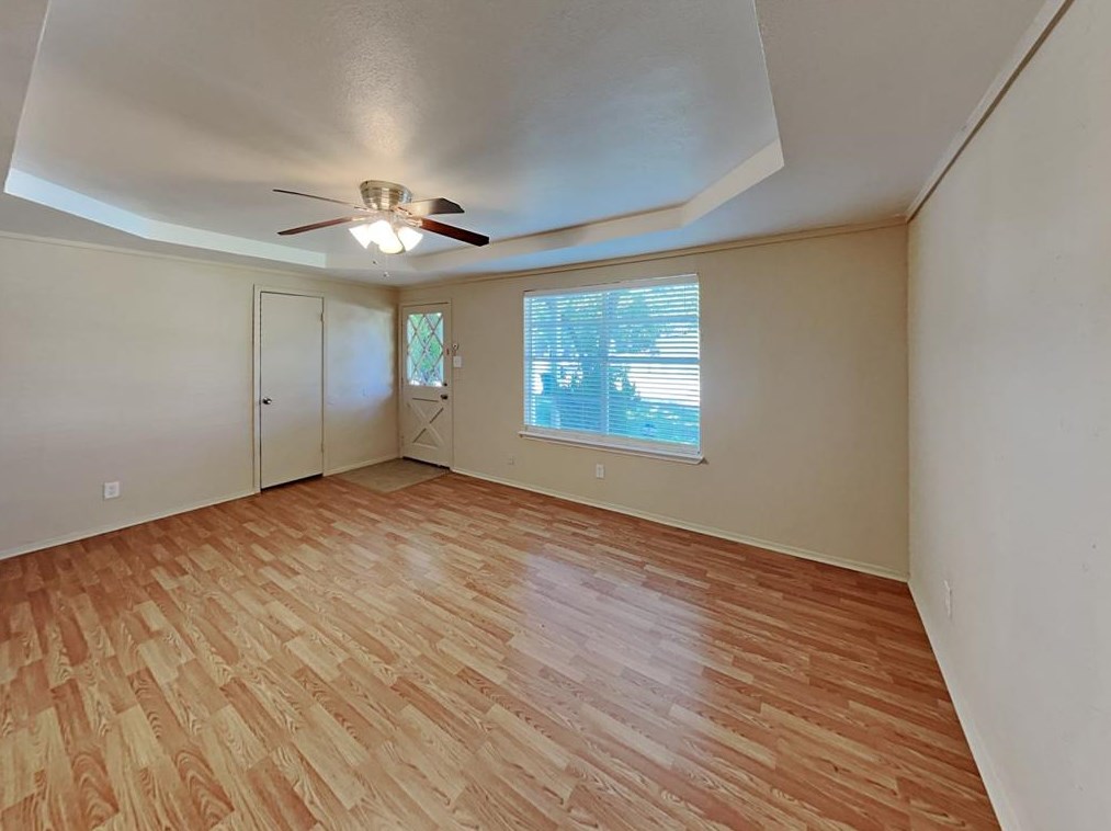 406 White Ave, Mckinney TX  75069-2048 exterior