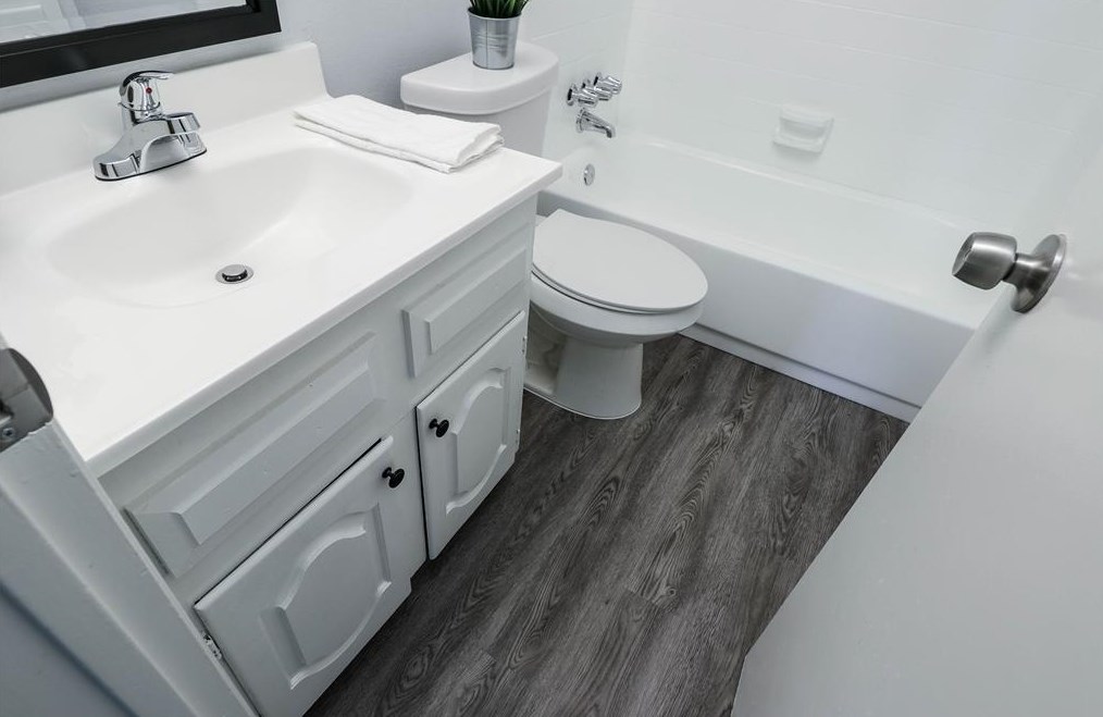 215 Debra Dr, Mesquite TX 75149-2519 exterior