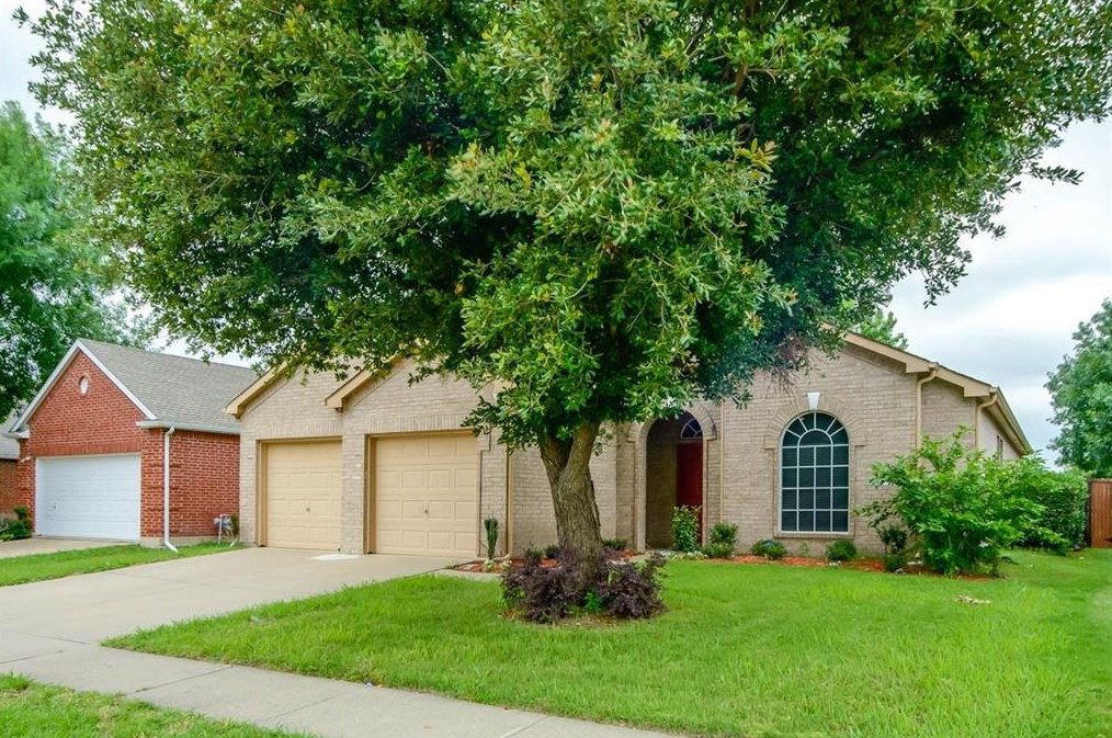 8414 Seafield Ln, Rowlett TX  75089-8406 exterior