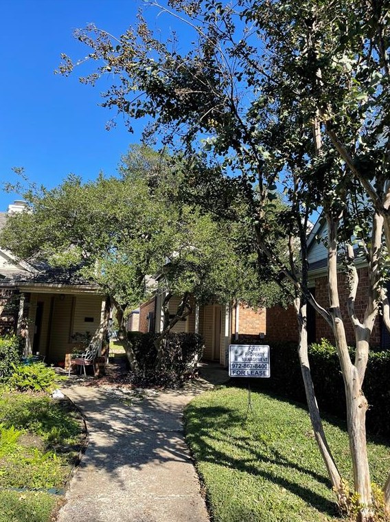3149 Royal Way, Dallas TX  75229 exterior