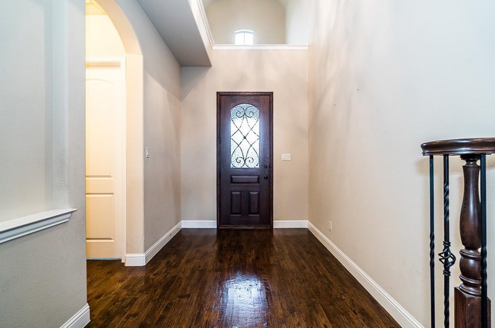 6500 Canyon Crest Dr, Mckinney TX  75071-4694 exterior