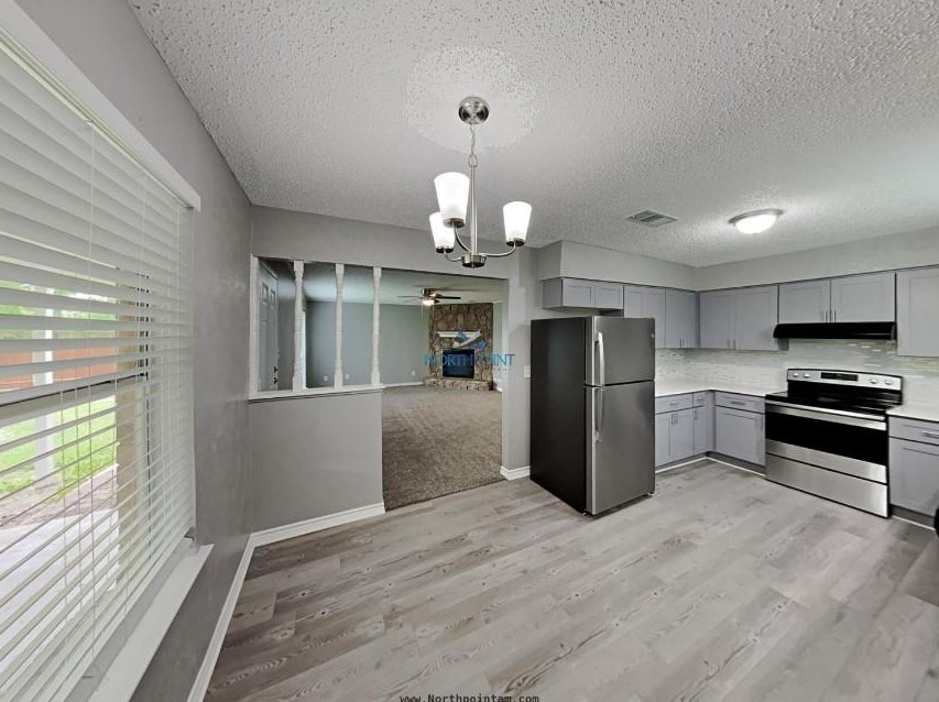702 Redbud Dr, Forney TX  75126-9750 exterior