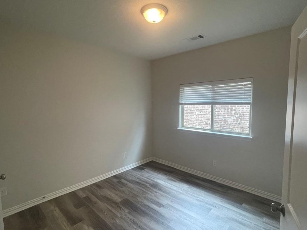 205 Iron Ore Trl, Fort Worth TX  76131 exterior