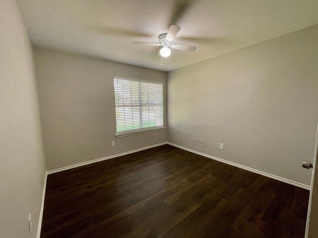 7613 Rice Dr, Rowlett TX 75088-8533 exterior