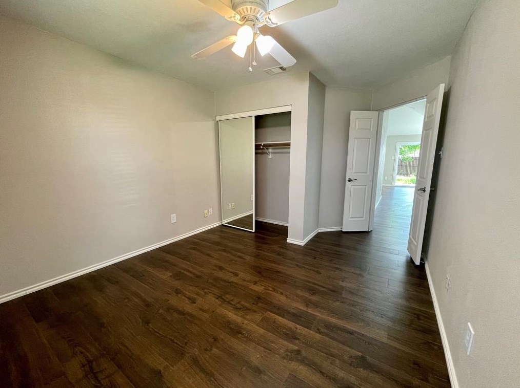 7613 Rice Dr, Rowlett TX 75088-8533 exterior