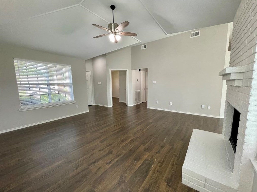 7613 Rice Dr, Rowlett TX 75088-8533 exterior