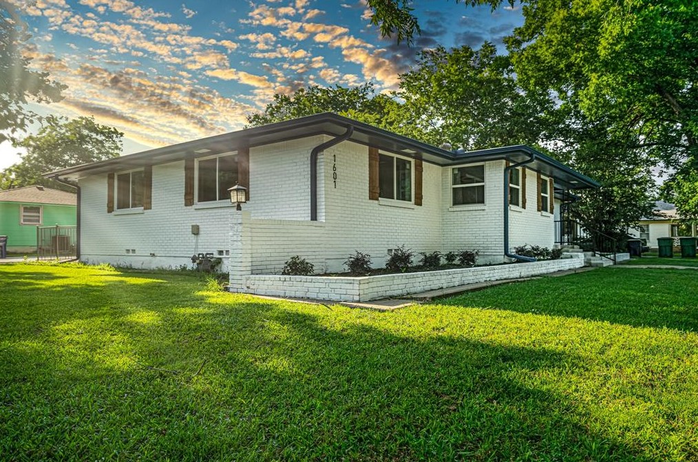 1601 West St, Mckinney TX  75069-4865 exterior