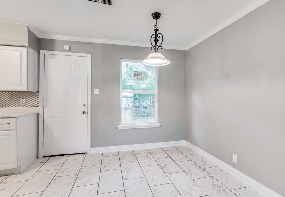 211 Fielding Dr, Mesquite TX 75149-3612 exterior