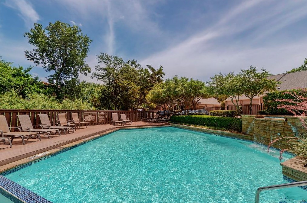5616 Preston Oaks Rd, Dallas TX  75254-8426 exterior