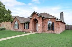 2032 Pinenut Dr, Mesquite TX  75181-2930 exterior