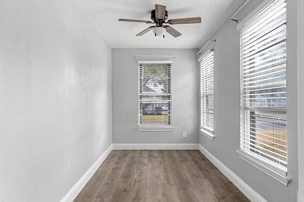 1603 Wilbur St, Dallas TX 75224-1612 exterior