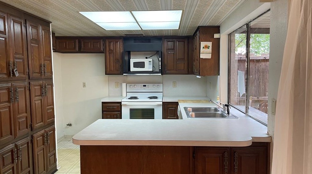 1142 Via Del Rey, Mesquite TX 75150-3021 exterior