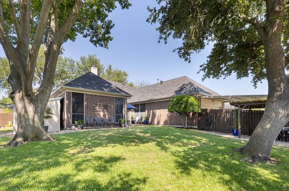 5618 Allen Ln, Rowlett TX 75088-7605 exterior