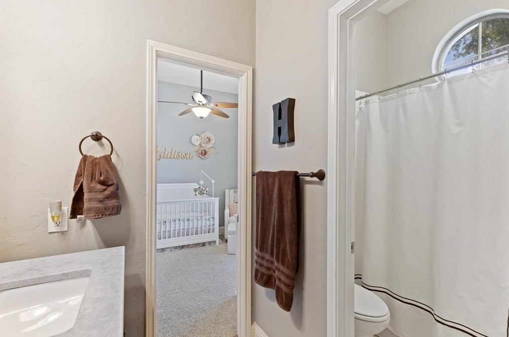 5618 Allen Ln, Rowlett TX 75088-7605 exterior