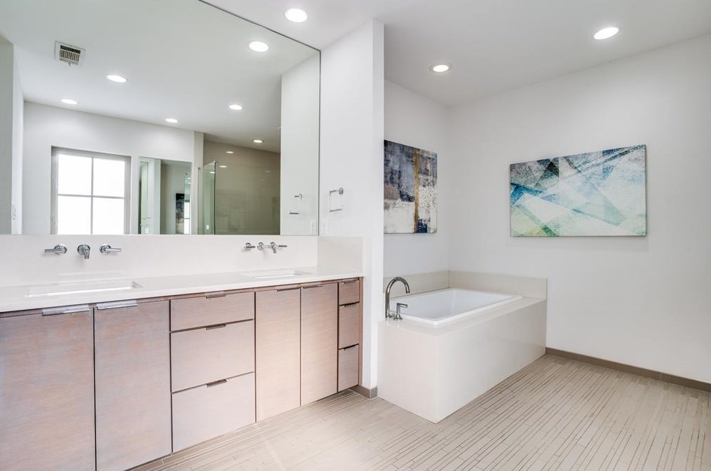 5616 Longview St, Dallas TX 75206-5610 exterior