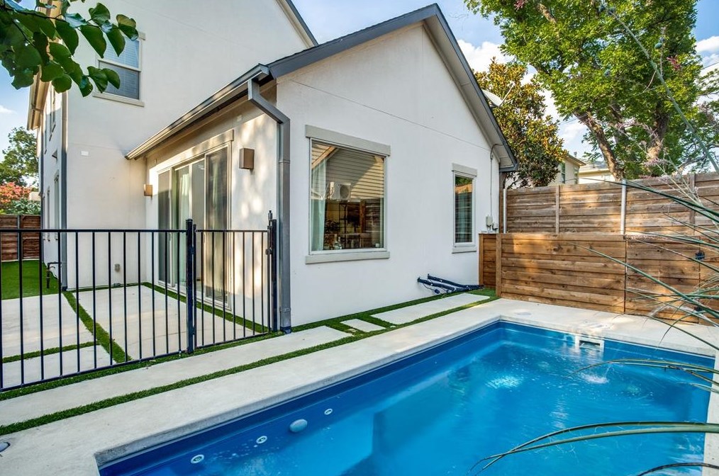 5616 Longview St, Dallas TX 75206-5610 exterior