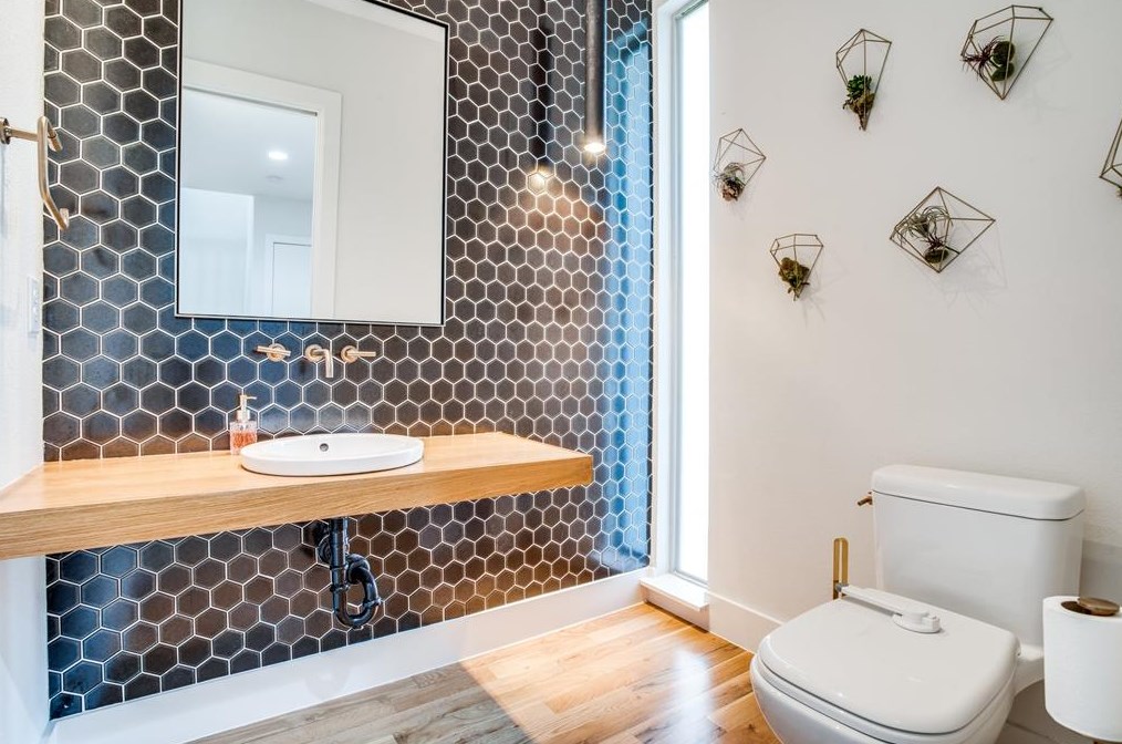 5616 Longview St, Dallas TX 75206-5610 exterior