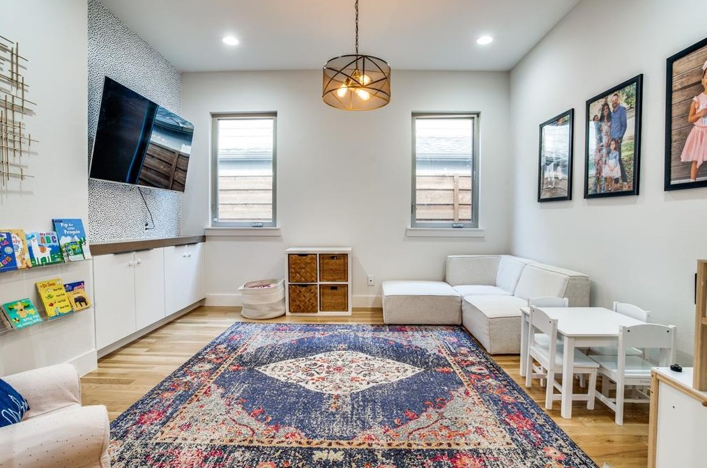 5616 Longview St, Dallas TX 75206-5610 exterior