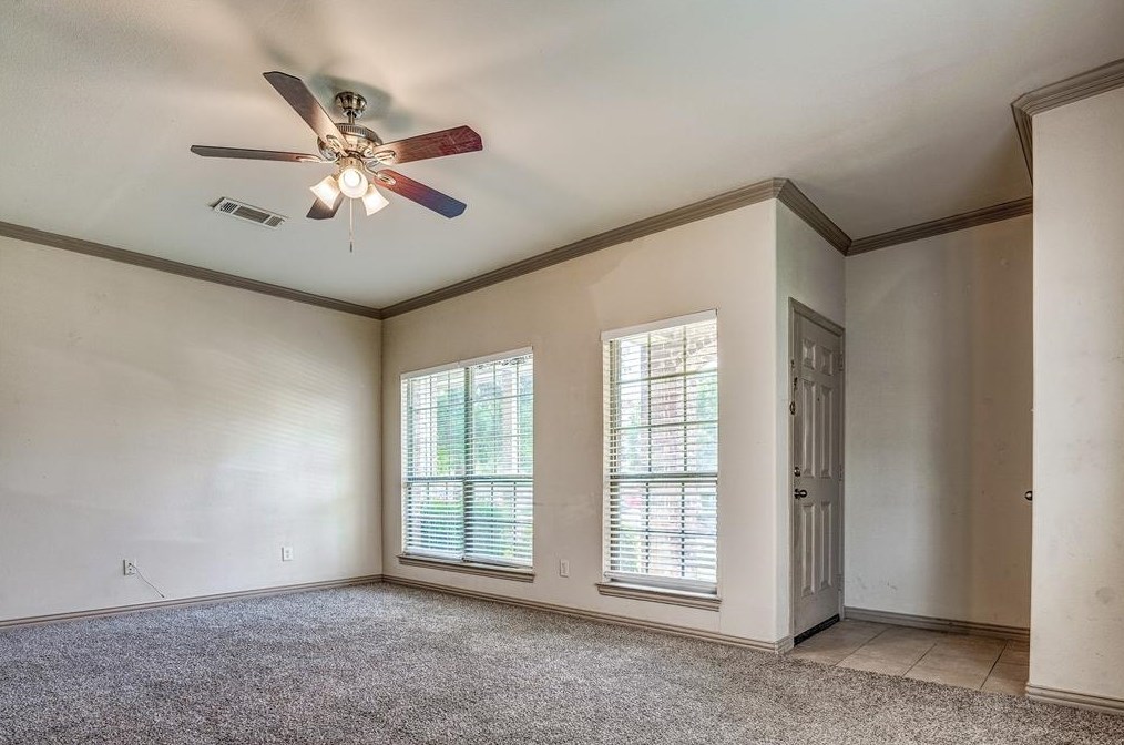 2344 Calendar Ct, Grand Prairie TX  75050-7621 exterior