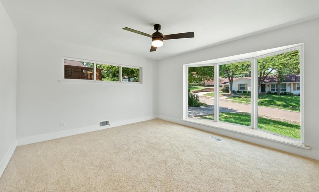 2338 Pinebluff Dr, Dallas TX  75228-5840 exterior