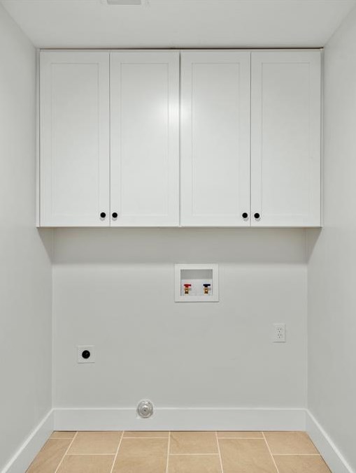 2338 Pinebluff Dr, Dallas TX  75228-5840 exterior