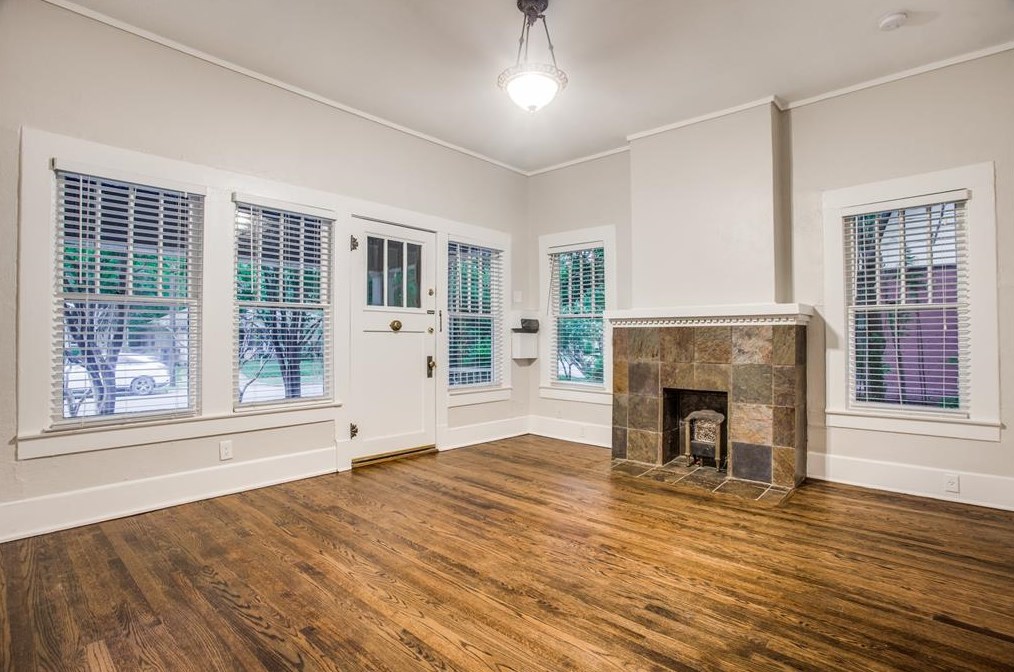 5623 Worth St, Dallas TX  75214-4610 exterior