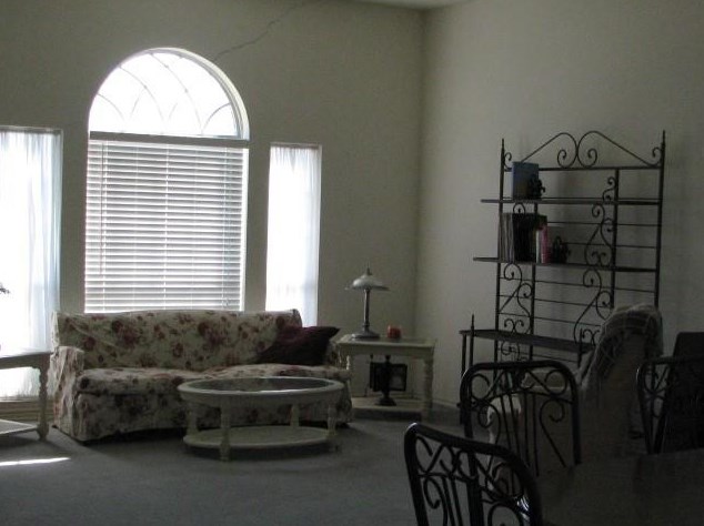 3313 Hillpark Ln, Carrollton TX  75007-2735 exterior