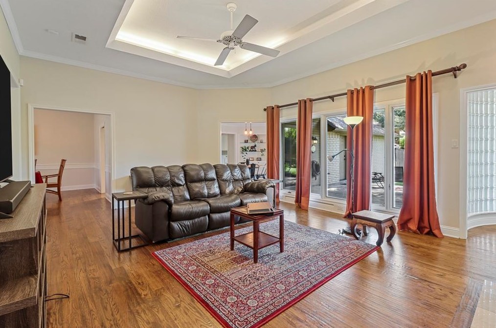 4817 Saint James Ct, Mesquite TX  75150-1194 exterior