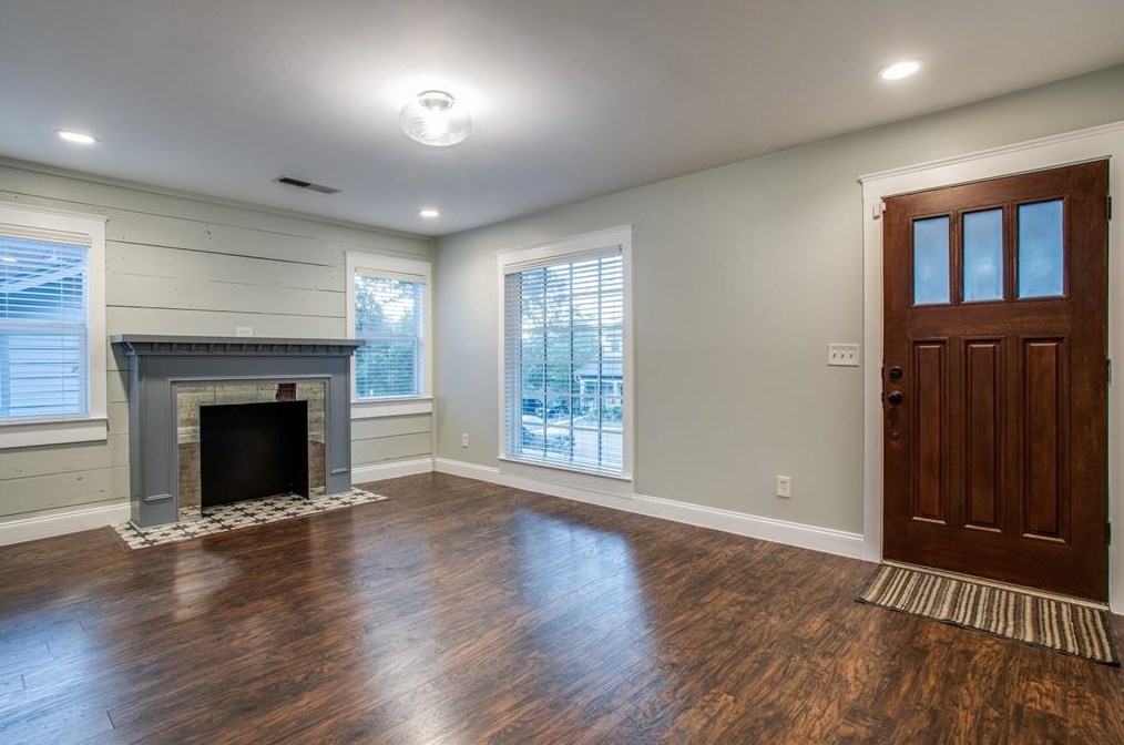 1620 Kyle Ave, Dallas TX  75208-3532 exterior