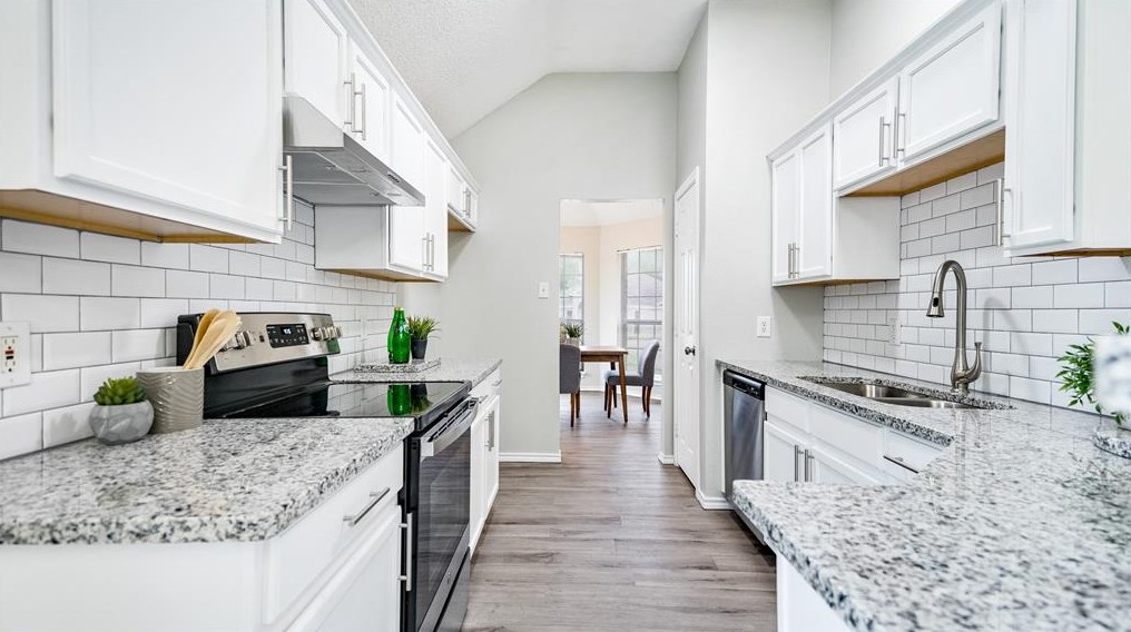 1329 Maple Rdg Dr, Mesquite TX 75149-5692 exterior