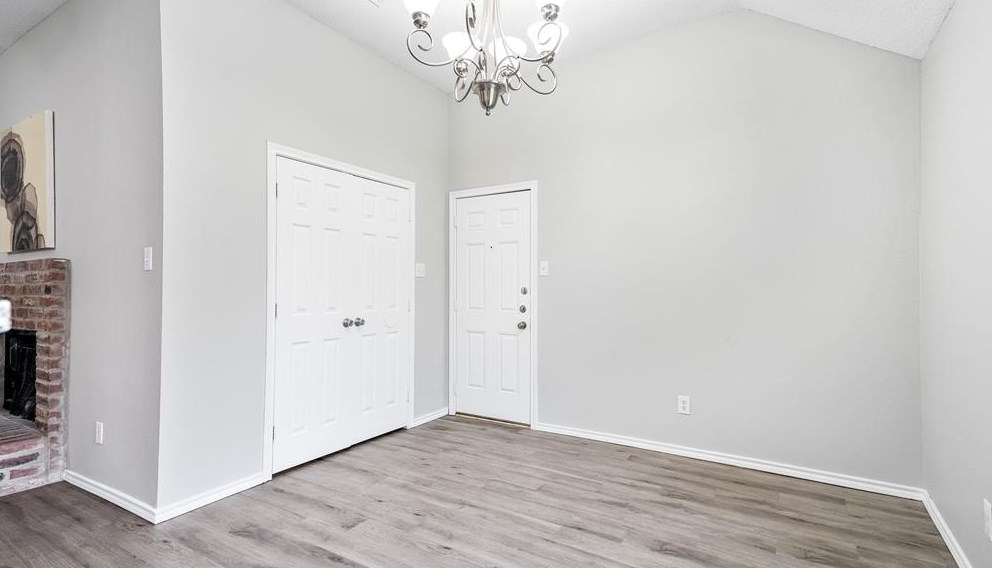 1329 Maple Rdg Dr, Mesquite TX 75149-5692 exterior