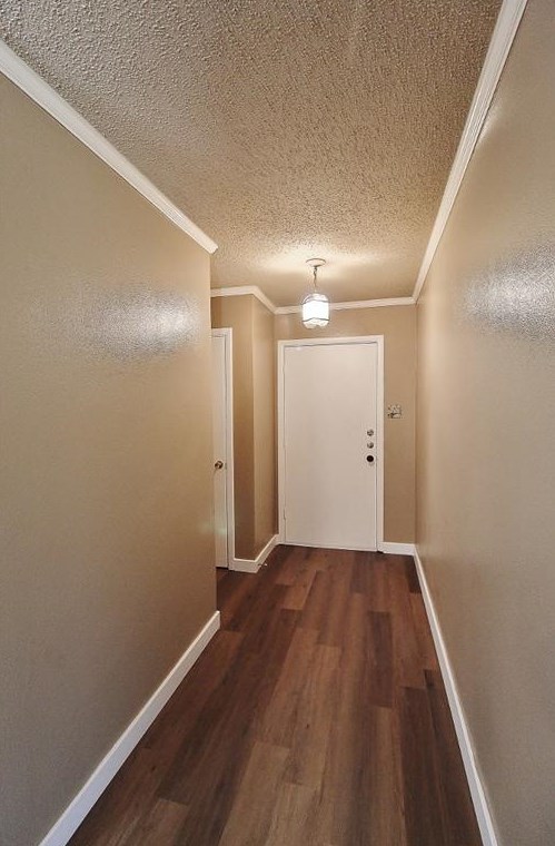 314 Hawthorne Ln, Grand Prairie TX  75052-5143 exterior