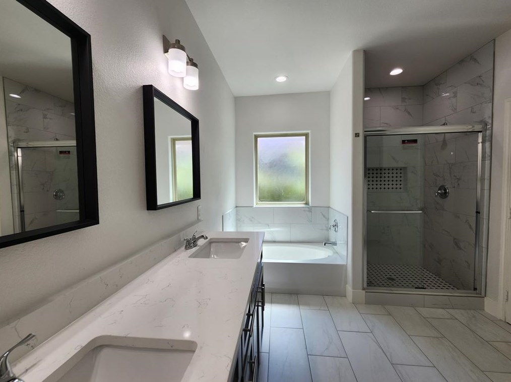 7919 Hull Ave, Dallas TX 75216-4133 exterior