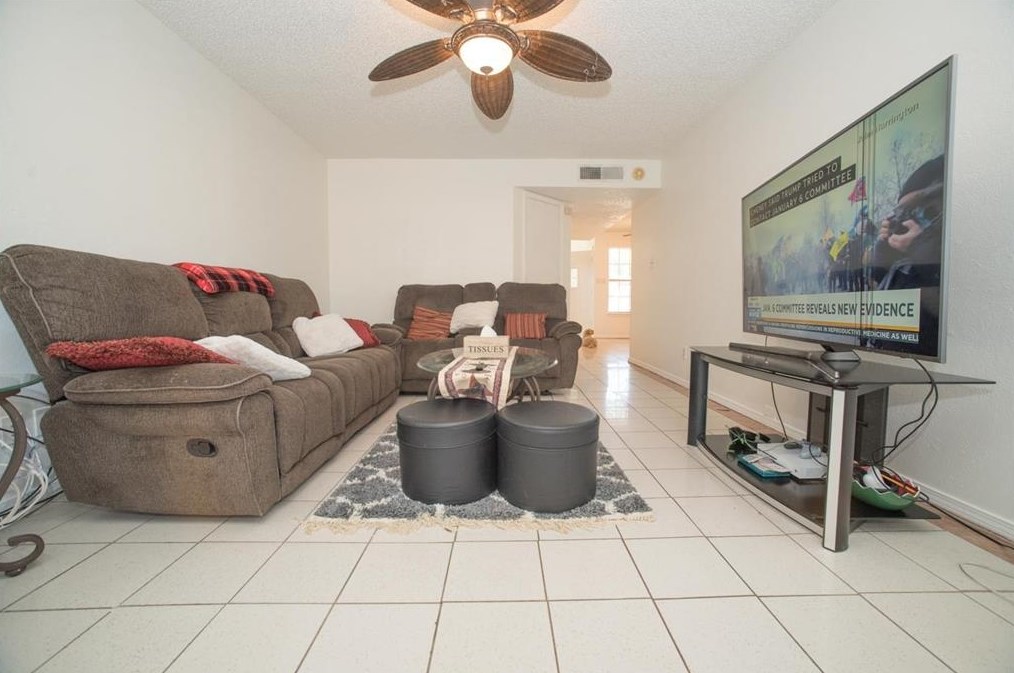 2817 David Dr, Rowlett TX 75088-4965 exterior