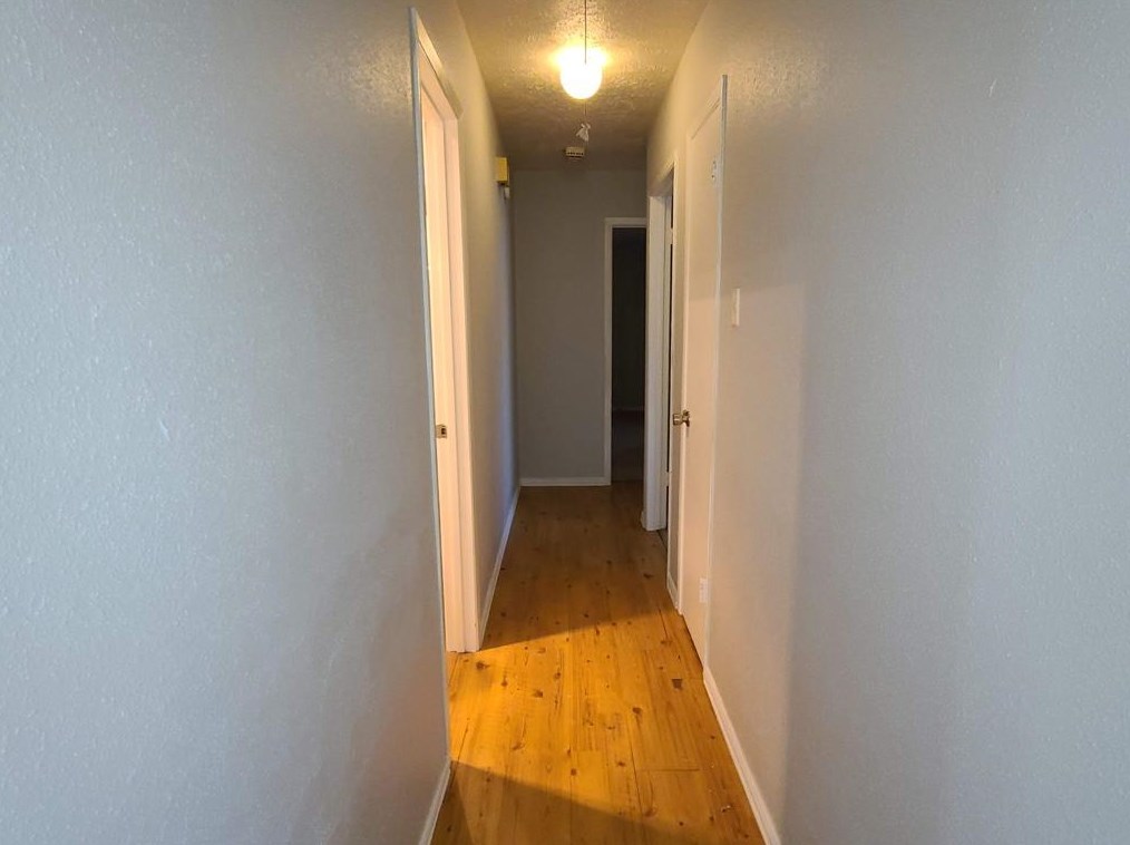 1613 Hillwood Dr, Mesquite TX  75149-6122 exterior