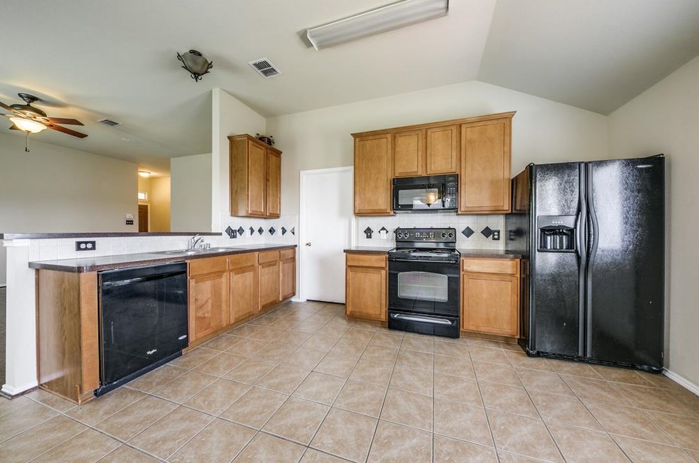 2133 Cedar Park Dr, Forney TX  75126-6580 exterior