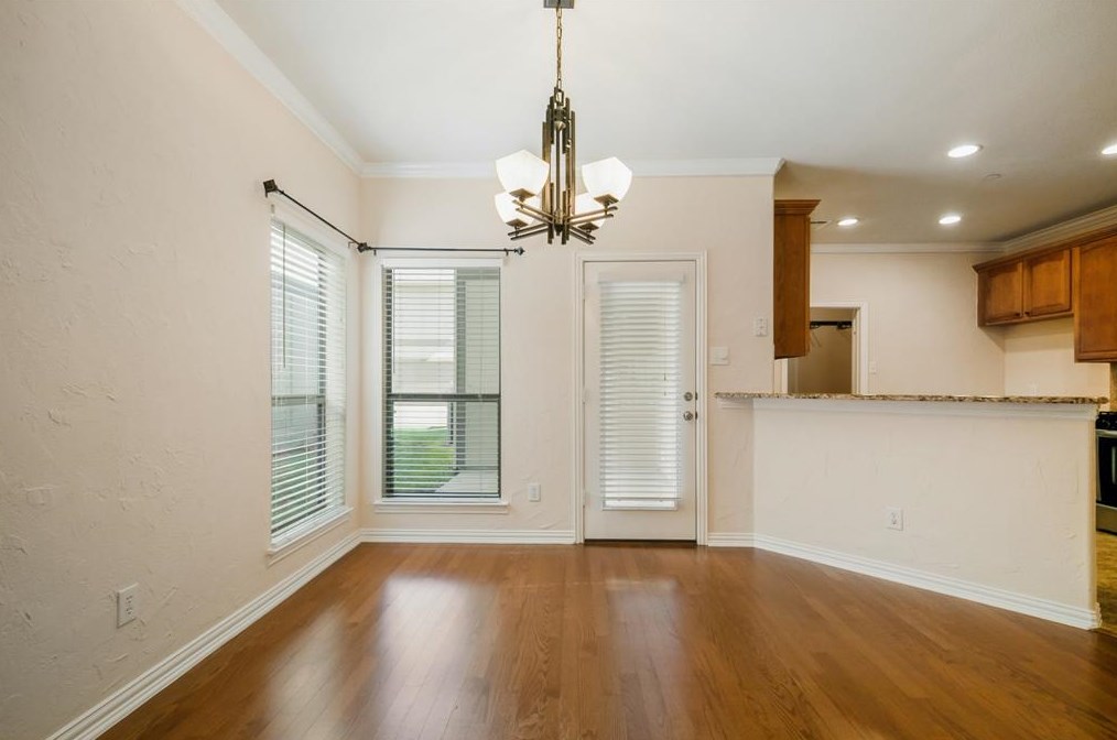 8732 Paradise Dr, Mckinney TX 75070-6431 exterior