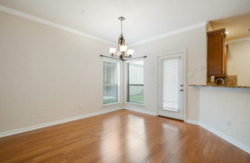 8732 Paradise Dr, Mckinney TX 75070-6431 exterior