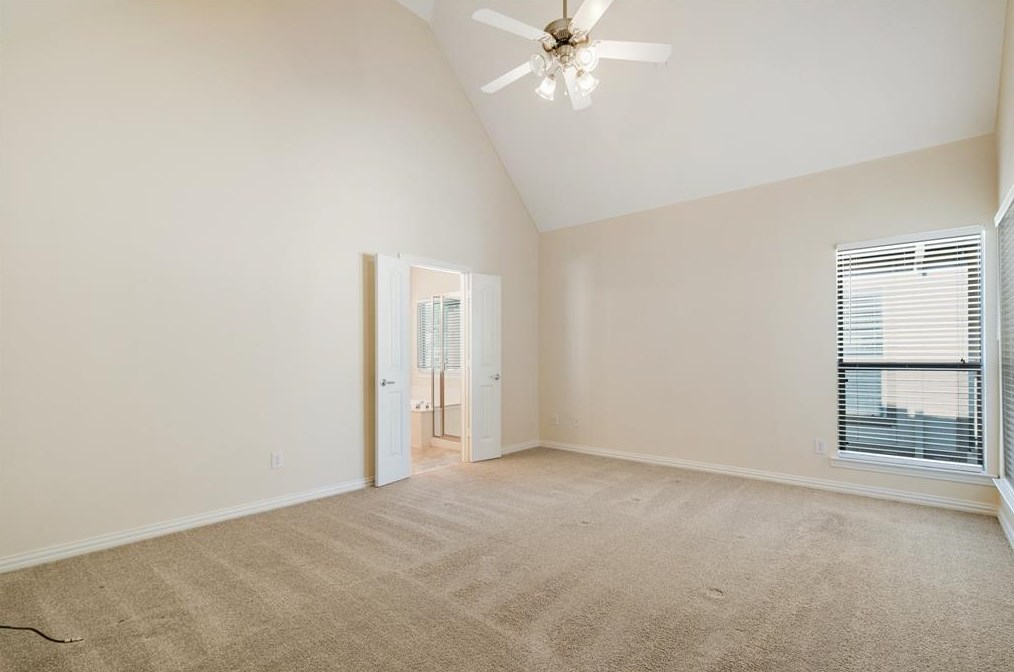 8732 Paradise Dr, Mckinney TX 75070-6431 exterior