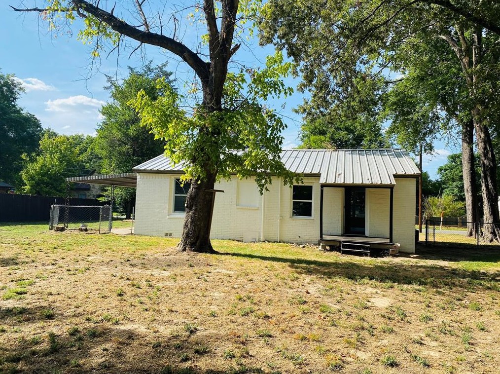 204 North St, Hide A Way TX  75771-3357 exterior
