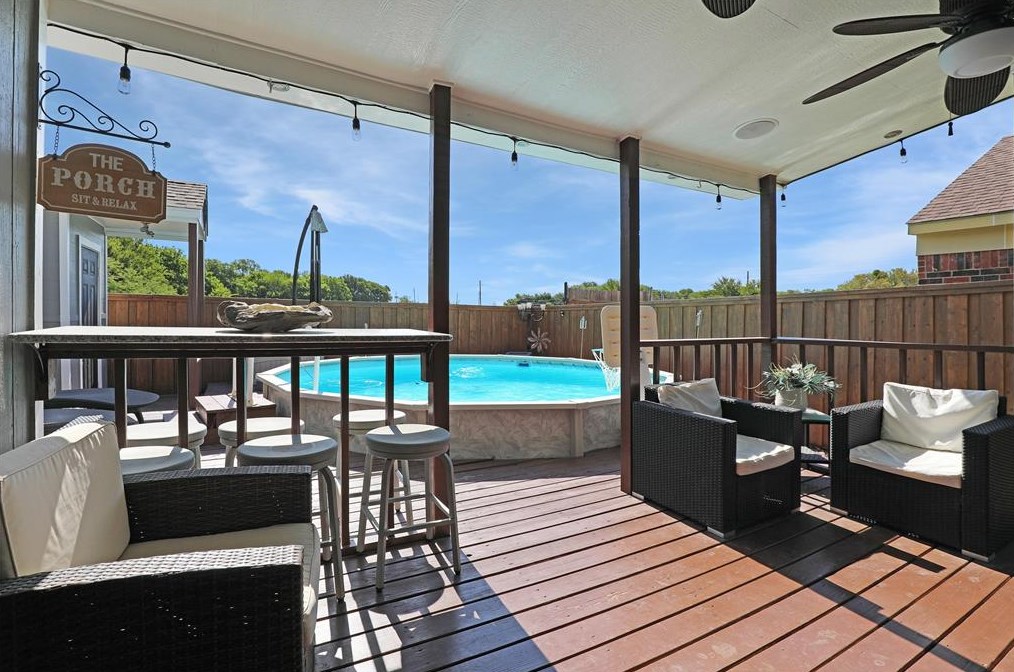 2121 Smokey Mtn Trl, Mesquite TX 75149-4862 exterior