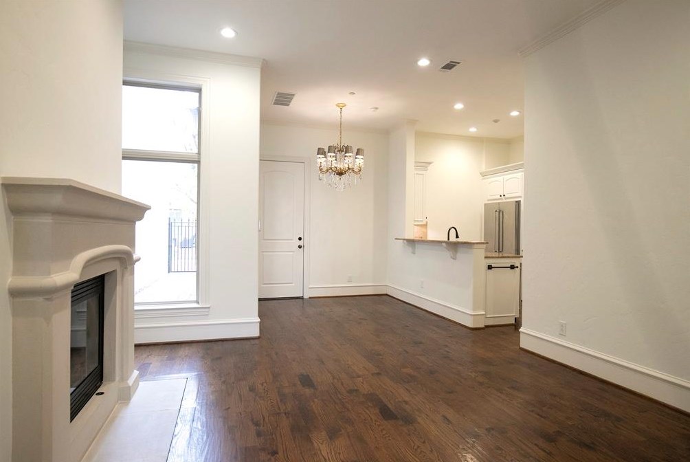 818 Thornbury Way, Coppell TX  75019-2792 exterior