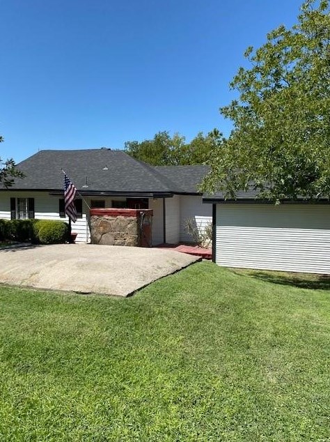 750 Carter Rd, Springtown TX  76082-6502 exterior