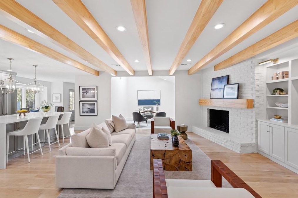 6905 Wabash Cir, Dallas TX 75214-3534 exterior