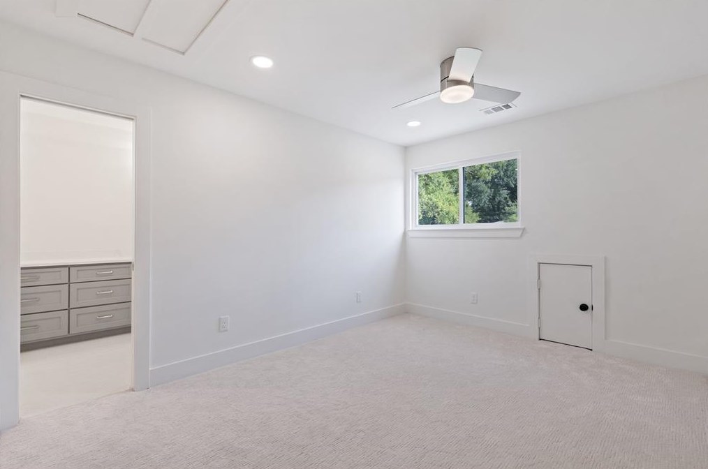 6905 Wabash Cir, Dallas TX 75214-3534 exterior