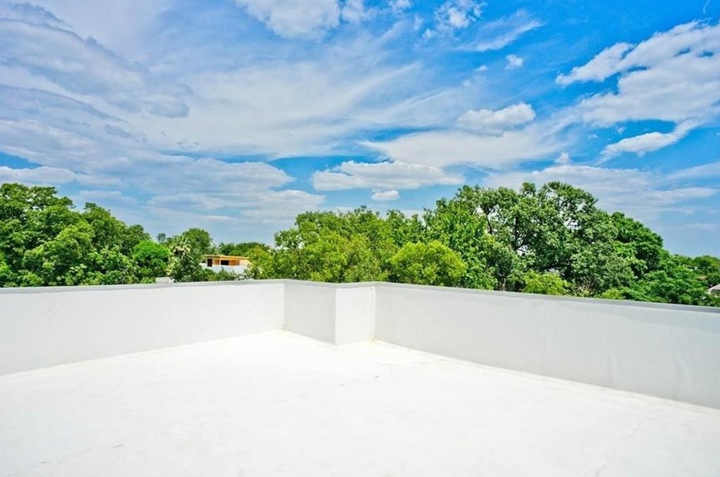 4708 Monarch St, Dallas TX  75204-4713 exterior