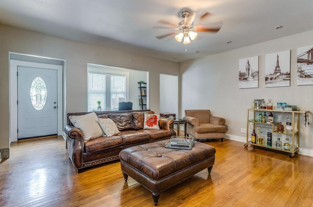 5307 Vickery Blvd, Dallas TX  75206-6228 exterior