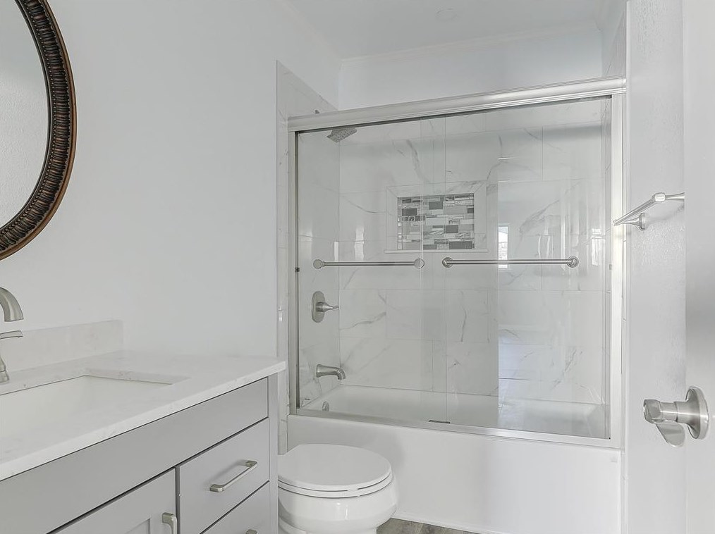 2030 Victoria Rd, Carrollton TX 75007-3120 exterior